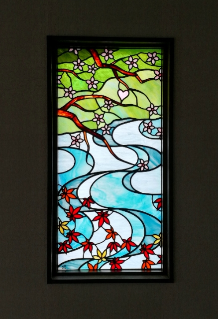 桜と紅葉｜ステンドグラス工房福井｜すてんどぐらす・オリビエ｜福井県のステンドグラス制作・修理・注文｜北陸・石川・富山・全国発送可