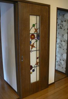 Happiness｜ステンドグラス工房福井｜すてんどぐらす・オリビエ｜福井県のステンドグラス制作・修理・注文｜北陸・石川・富山・全国発送可